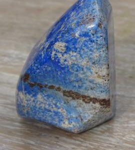 Mooie vrije vorm van Lapis Lazuli Jarek AAA kwaliteit