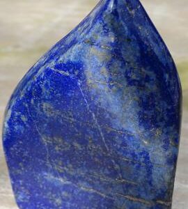 Mooie vrije vorm van Lapis Lazuli AAA kwaliteit