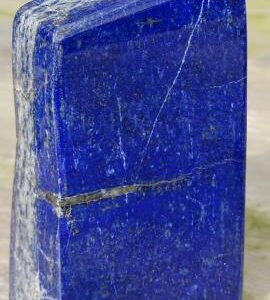 Mooie vrije vorm van Lapis Lazuli AAA kwaliteit